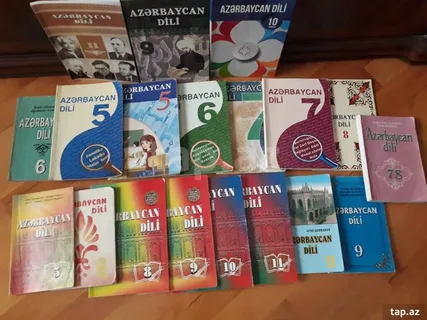 Valideynlərə və müəllimlərə məktəb dərslikləri ilə bağlı fikirlərini bildirmək 