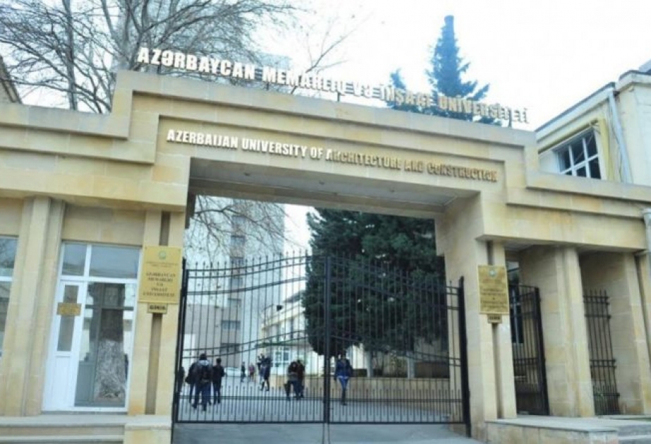 6 müğənni səhnəyə çıxmamış 