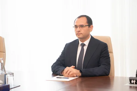 Məcnun Məmmədov Ucarda vətəndaşları