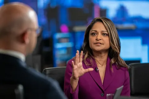 "Keçən il sonu investorlar qızıldan neftə 