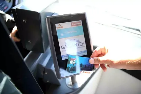 İctimai nəqliyyatda yeni kartların 