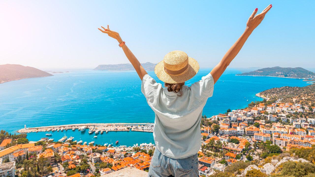 Beynəlxalq turistlərin ən çox 