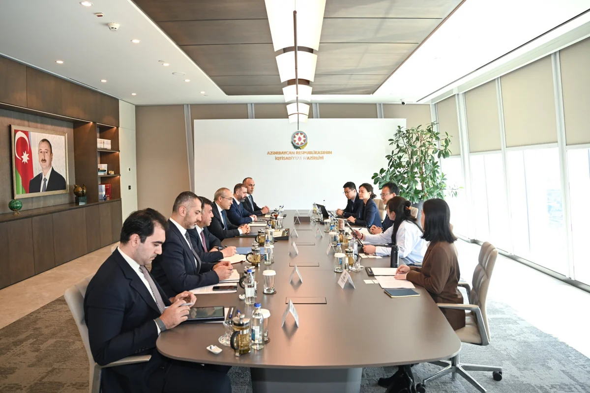 Bakı və Pekin iqtisadi əlaqələrin şaxələndirilməsini 