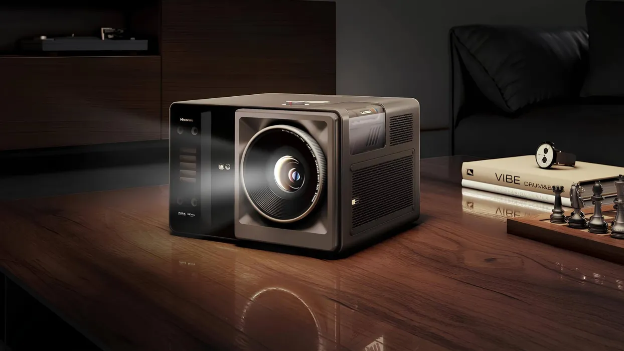 Hisense şirkəti premium lazer proyektorunu 