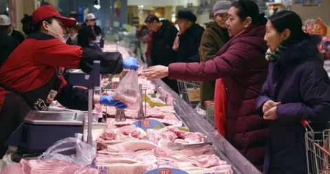 Çində donuz əti qiymətləri son 15 ilin 