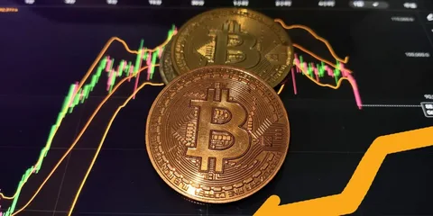 Bitcoin İranla atəşkəsə dair şübhələr fonunda 71 min dollardan 