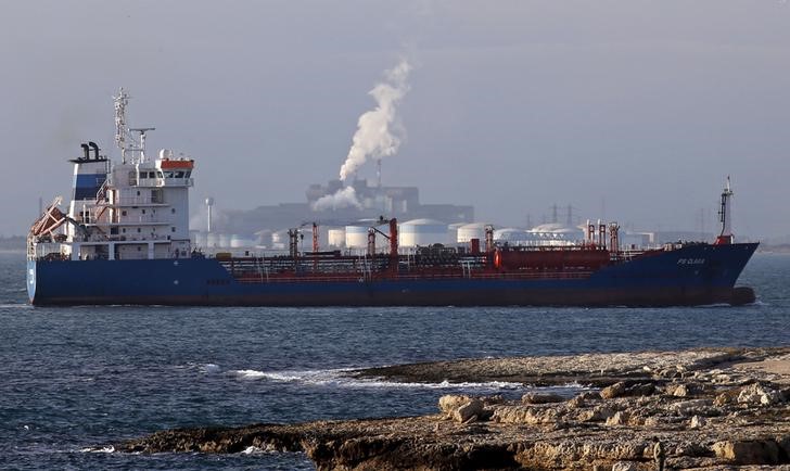 Hindistana məxsus supertanker Hörmüz boğazından 