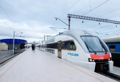 Bakı-Tbilisi qatarında pulsuz yük daşıma