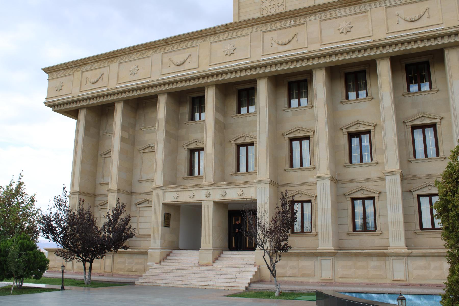 Naxçıvan Mədəniyyət Nazirliyi tədbir keçirənlərə