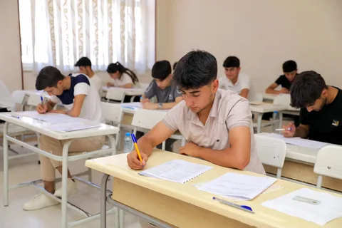 Azərbaycan dili imtahanında DİM-dən sənədlərlə bağlı 