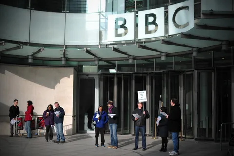 BBC 550 iş yerini ləğv edir və bəzi 