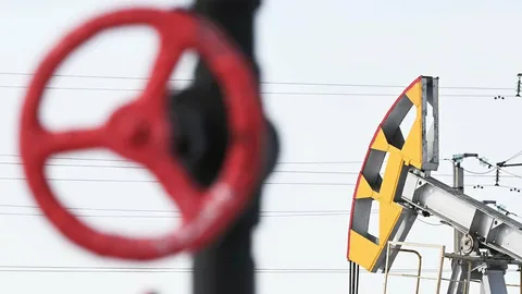 Qlobal neft tələbatı 2020-ci ildən bəri ilk dəfə 
