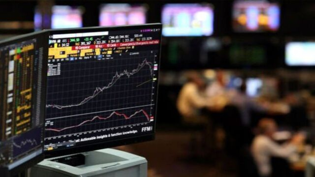 Enerji bazarı canlandı: Neft bahalaşdı, 