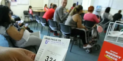 Polşada işsizlik səviyyəsi avqustda 5,8% həddində 