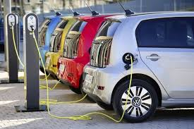 Dünyada elektrikli avtomobillərin satışı