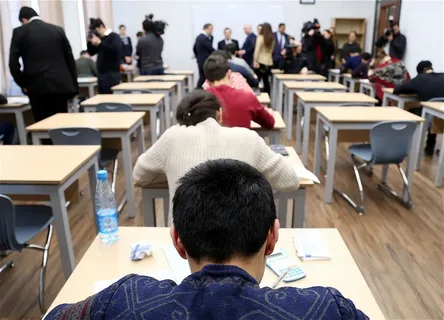 Kolleclərə qeydiyyatın tarixi və vaxtı