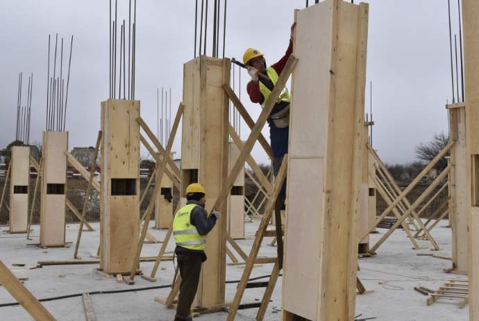 İnvestisiyaların 76,2 faizi 