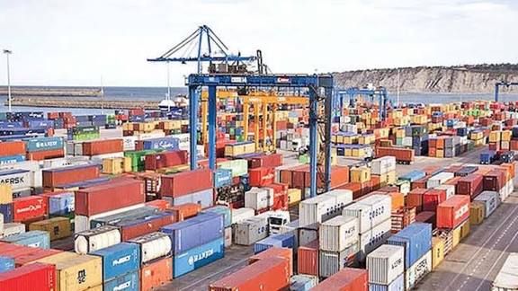 İranın ticarəti əsasən Asiya və