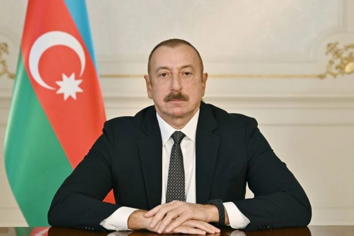 Prezident İlham Əliyev Məsud Pezeşkiana 