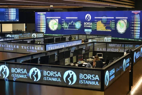 Yaxın Şərqdəki böhran səbəbindən Türkiyə səhmləri