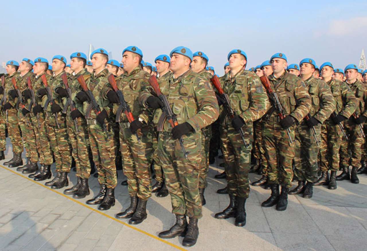 12 mart – Daxili Qoşunlar Günüdür