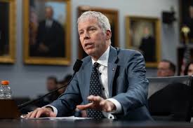 ABŞ-ın enerji naziri: neftin qiyməti