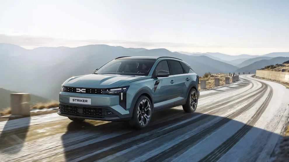 Dacia yeni Striker krossover-universalını