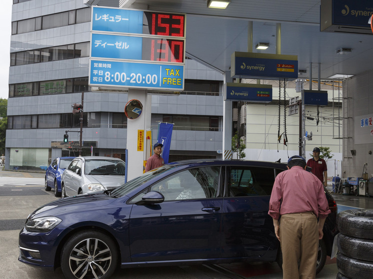 Yaponiyada benzin qiymətlərinin kəskin artımı iqtisadiyyat üçün 