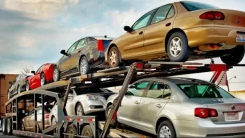 Azərbaycan Gürcüstandan avtomobil 