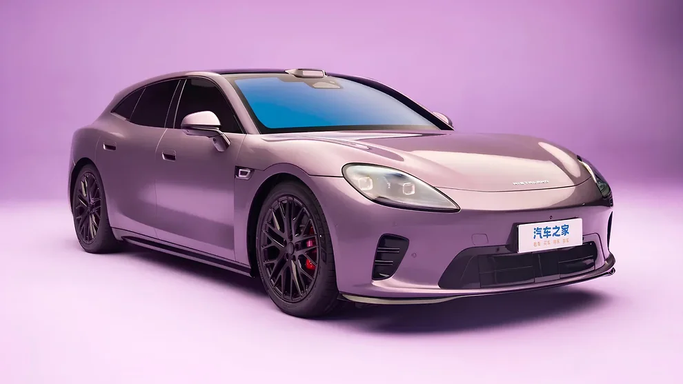 Çində Panamera üslublu yeni avtomobil brend