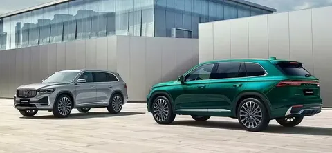 Volga Geely platformasında ilk avtomobilini 