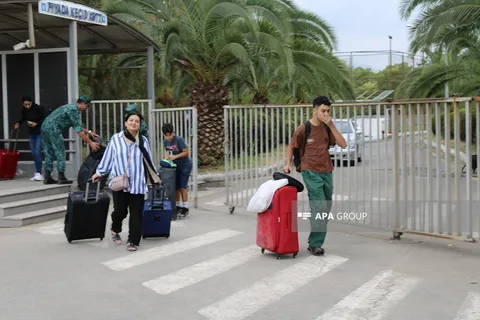 İrandan Azərbaycana 75 ölkənin vətəndaşları