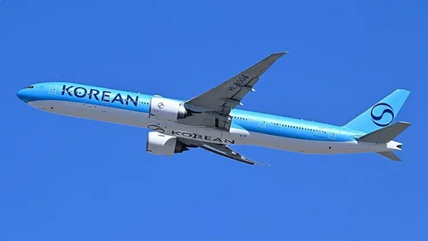 Korean Air 103 Boeing 
