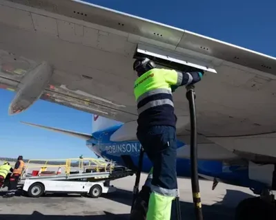 Avropada hava limanları yaxınlaşan aviayanacaq qıtlığı barədə 