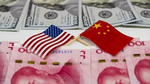 Çin İrana dəstək göstərdiyi üçün gömrük rüsumları