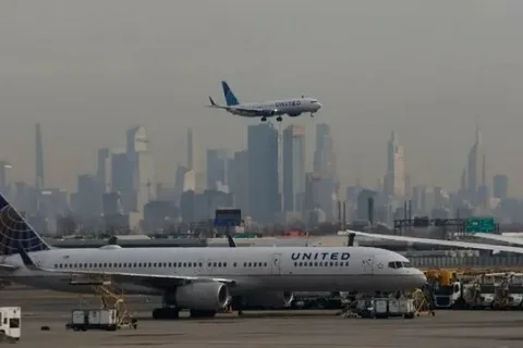 Hörmüz boğazının açılmasından sonra ABŞ aviaşirkətlərinin səhmləri