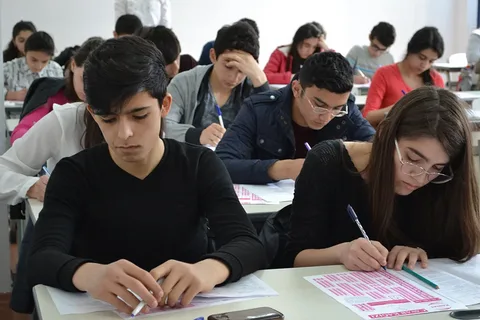 Qəbul imtahanlarının II mərhələsi üzrə sınaq imtahanına 