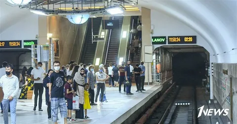 Bakı metrosunda qatarlararası 