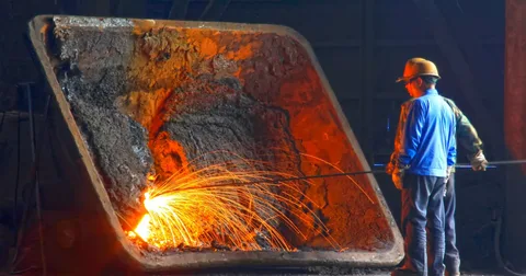 Çində metallurgiya sektoru rekord mənfəət 
