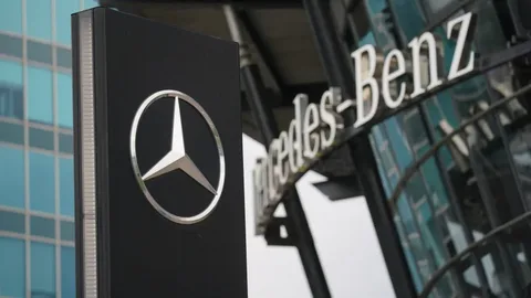 Mercedes avtokreditlər üzrə kompensasiya planına 