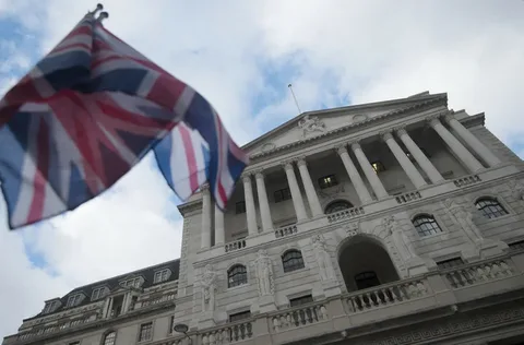 İngiltərə Bankı əsas faiz dərəcəsini 3,75 faiz 