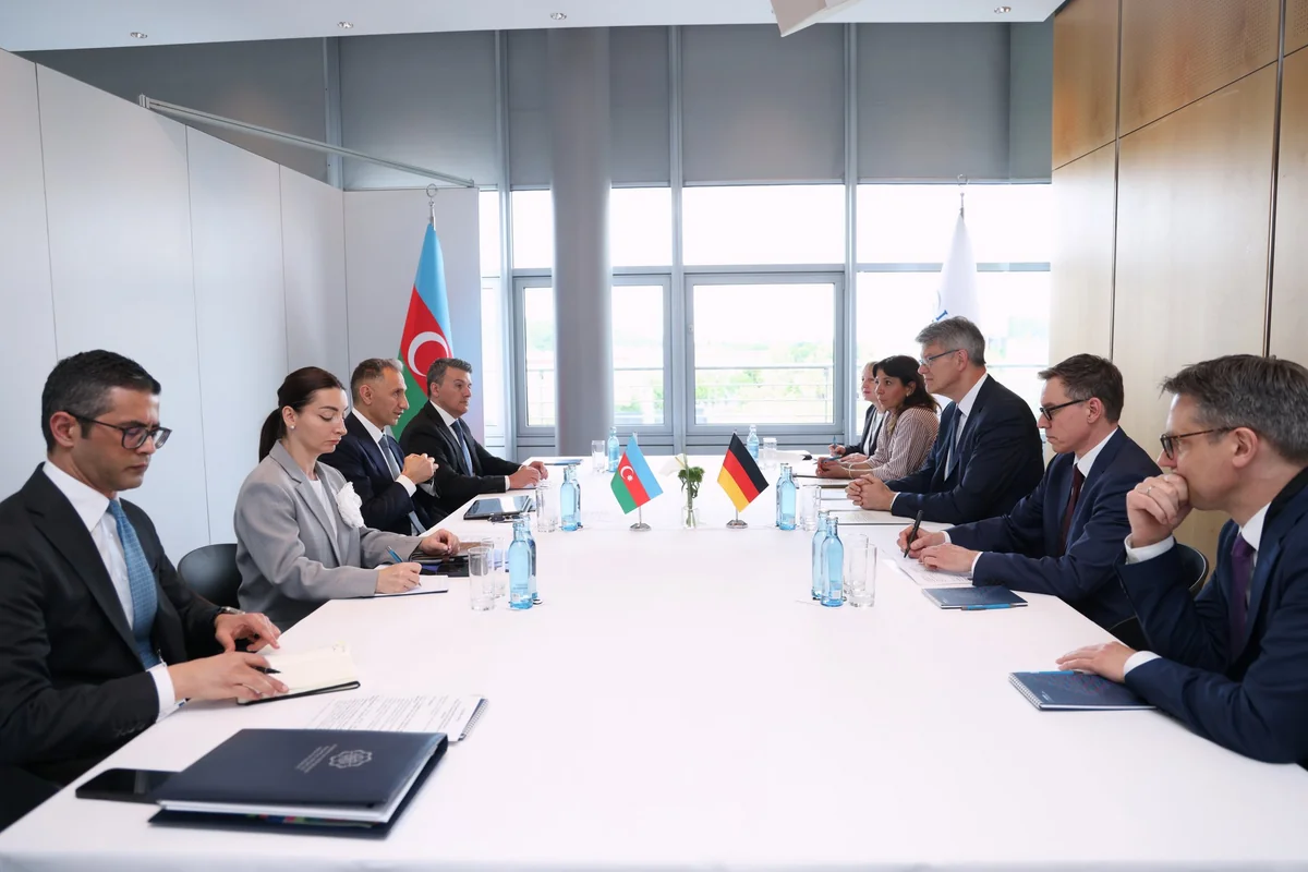 Bakı və Berlin nəqliyyat və aviasiya sahəsində əməkdaşlığı