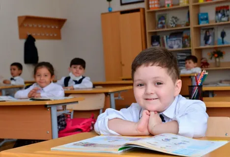 Birinci sinfə artıq təxminən 100 min uşaq 