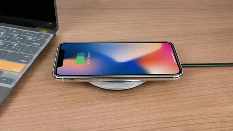 iPhone 17 Pro simsiz şarjda