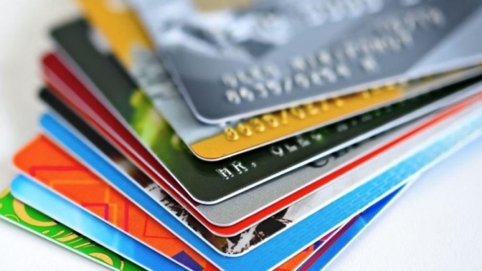 Kredit kartı bumu bitir: Banklar 