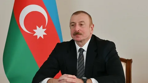 Prezident İlham Əliyev Müstəqillik Günü münasibətilə 