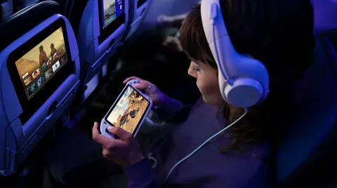 American Airlines 500-dən çox təyyarədə 
