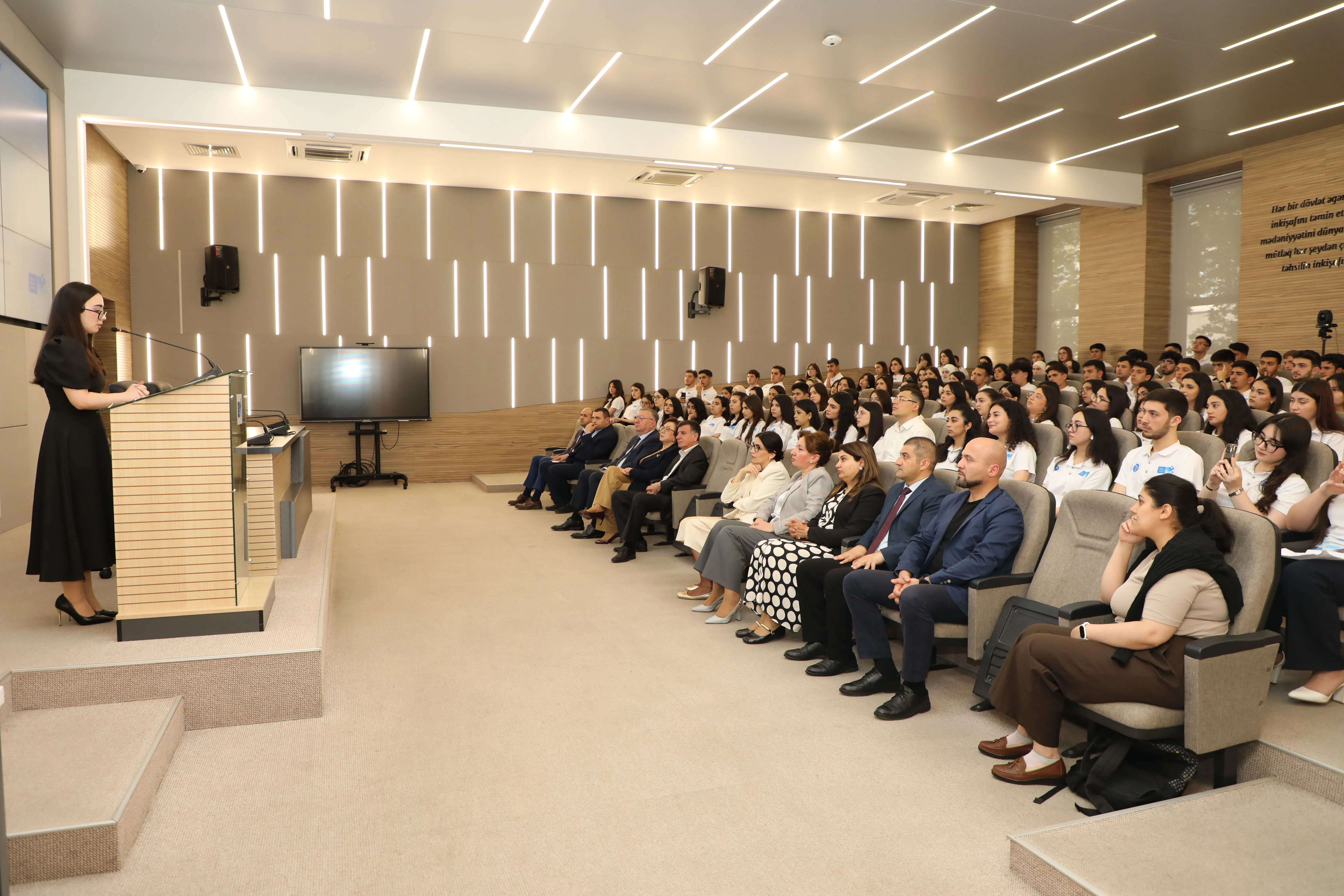 DİM könüllüləri sertifikatlaşdırıldı: gənclər üçün 