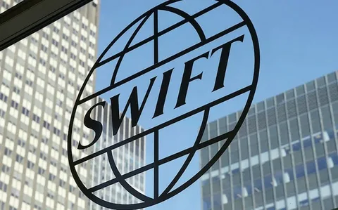 SWIFT rəsmisi bankların əməliyyat saatlarını 