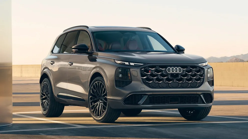 Üçüncü nəsil Audi Q7 rəsmən